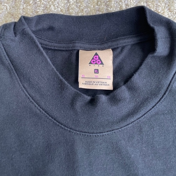 Like New Nike SB ACG Mens XL Black Anthracite Long-Sleeve T-Shirt DC4079-010 - Picture 4 of 12